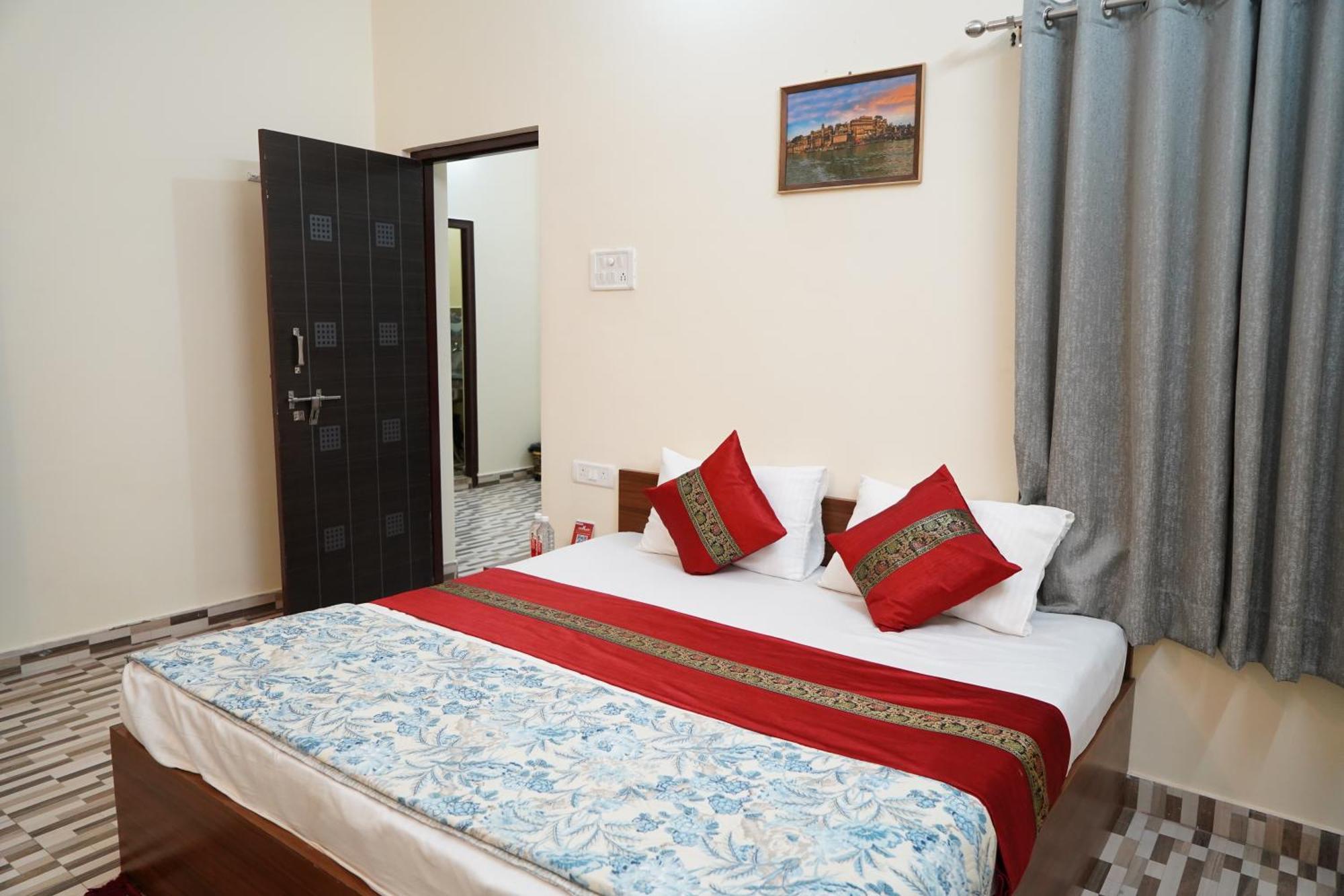 Kashi Paradise Stay Varanasi Exterior photo