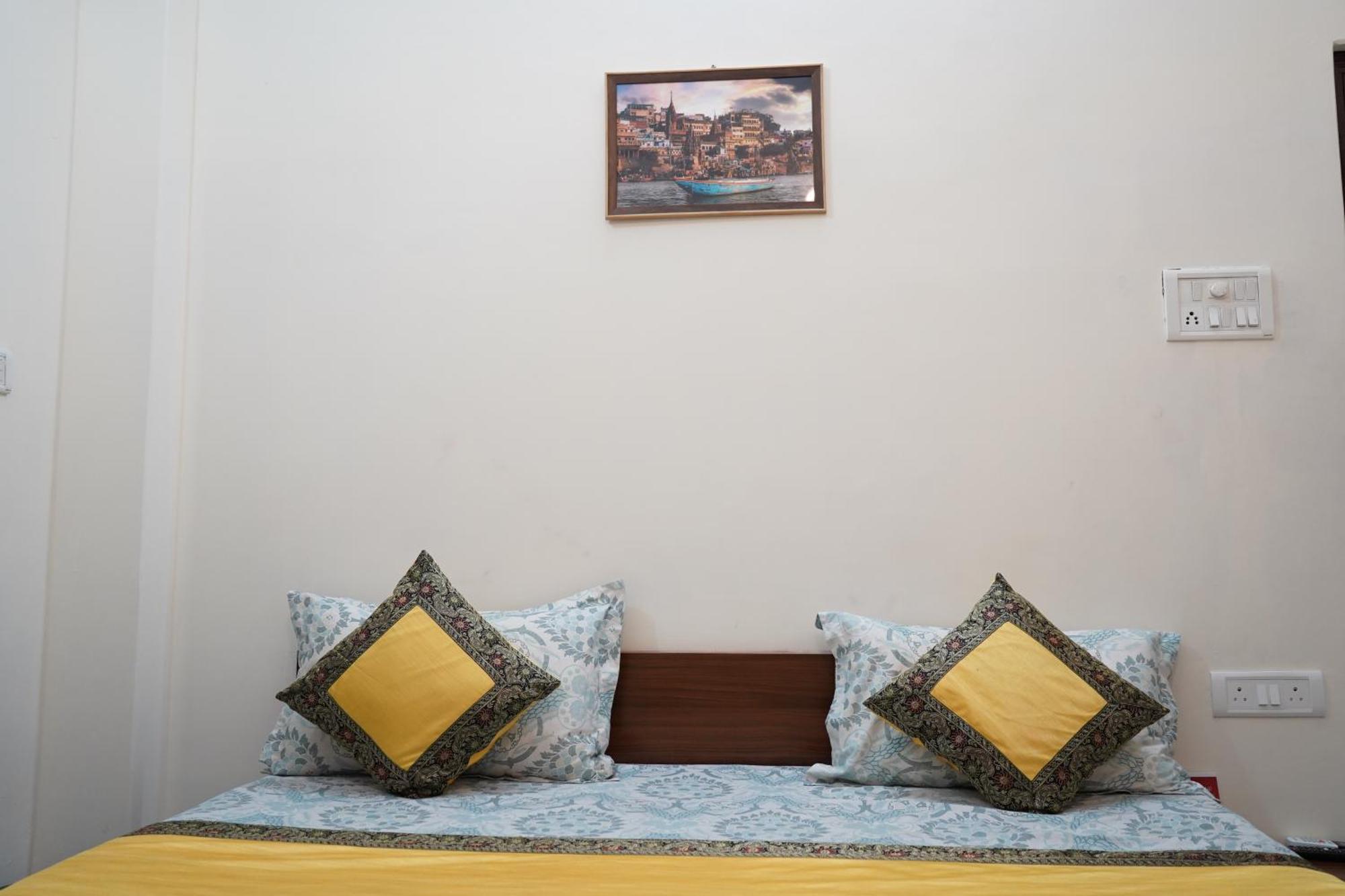 Kashi Paradise Stay Varanasi Exterior photo